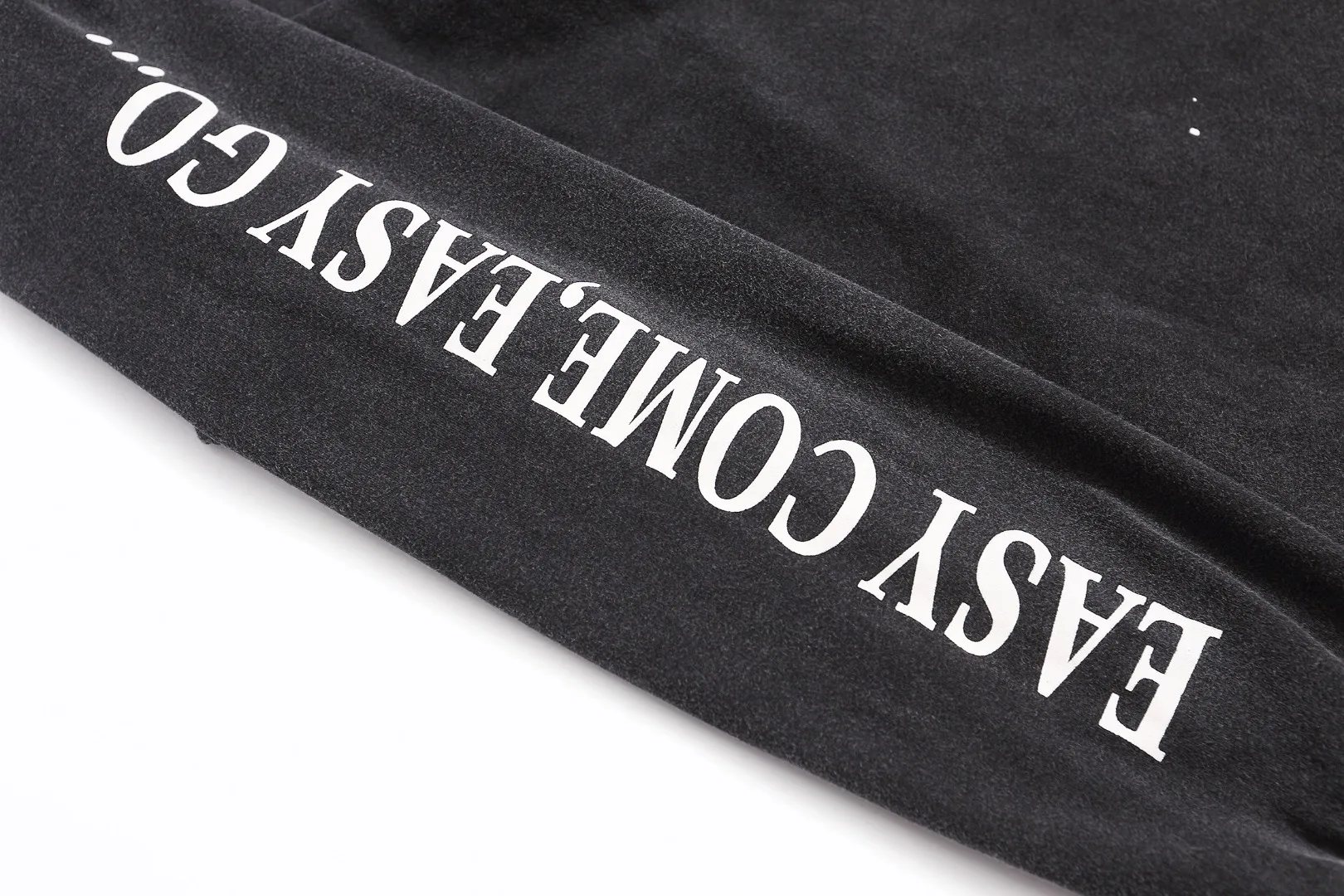 SAINT Michael EASY COME interstellar denim washed damaged loose long-sleeved T-shirt Fabric: 260g Style number: SM03 Size: S-M-L-XL Color: Black Price: P156